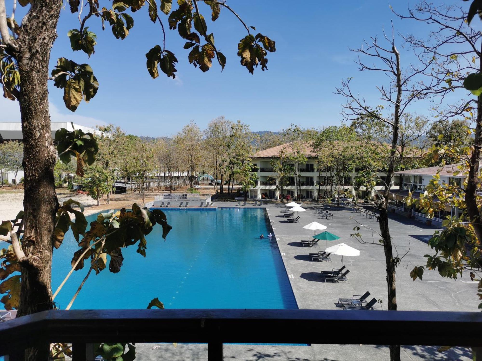 Century Langkasuka Resort Langkawi Pantai Cenang  Bagian luar foto