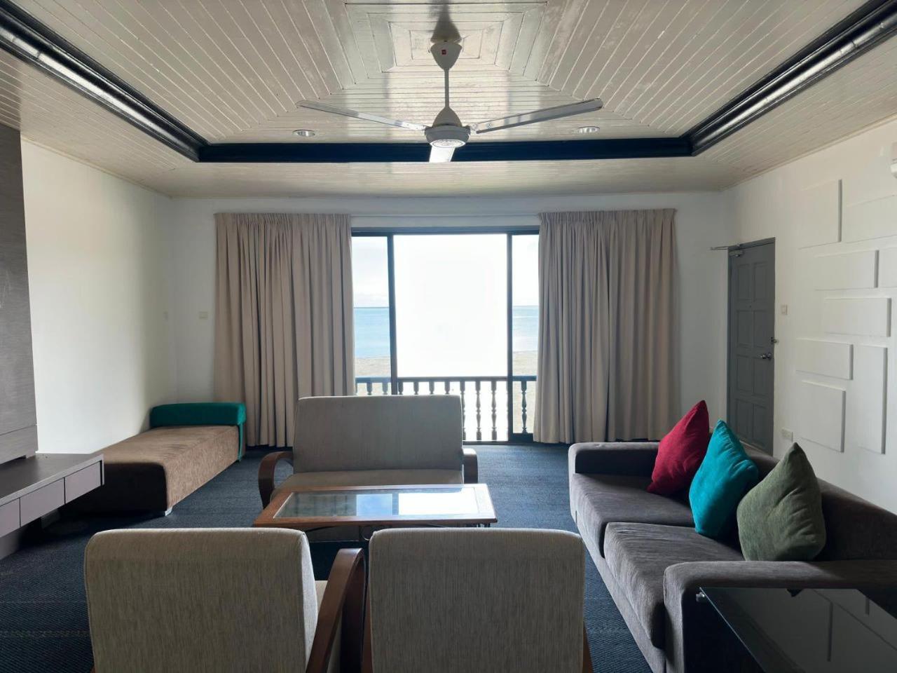 Century Langkasuka Resort Langkawi Pantai Cenang  Bagian luar foto