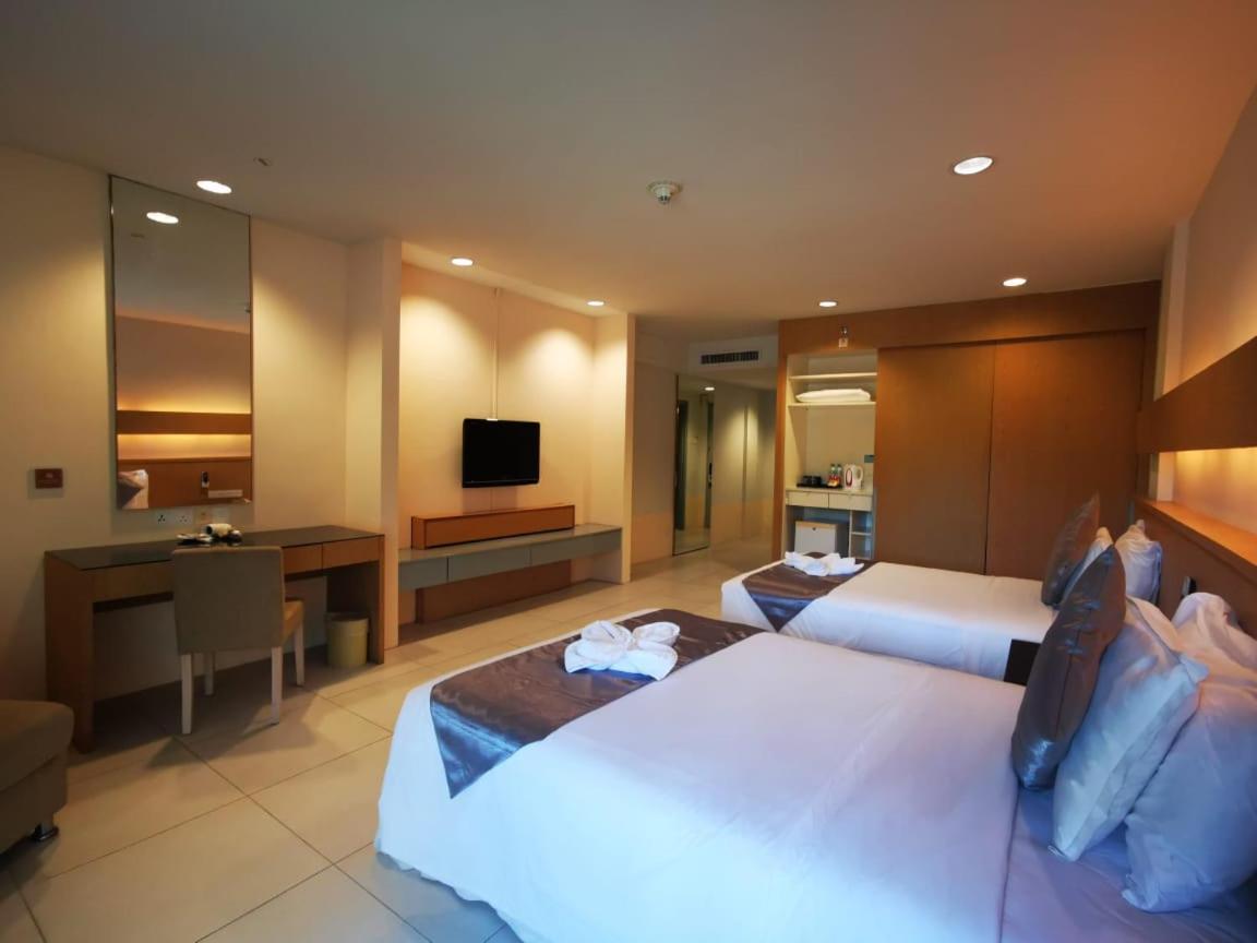 Century Langkasuka Resort Langkawi Pantai Cenang  Bagian luar foto