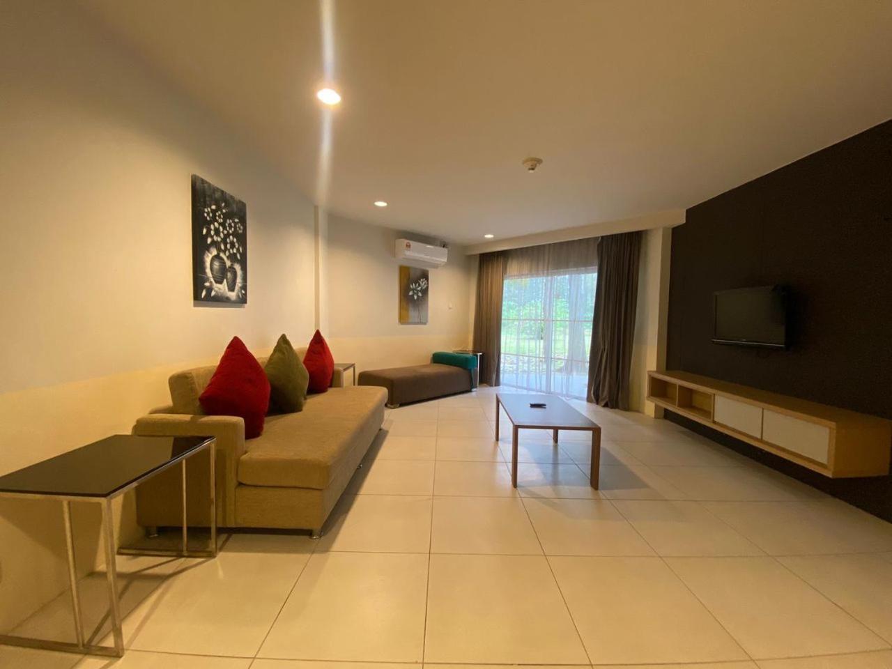 Century Langkasuka Resort Langkawi Pantai Cenang  Bagian luar foto