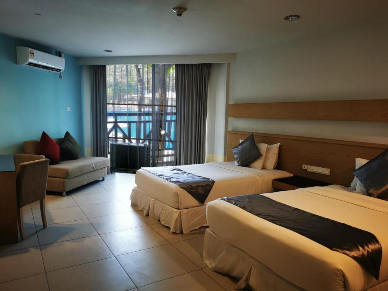 Century Langkasuka Resort Langkawi Pantai Cenang  Bagian luar foto