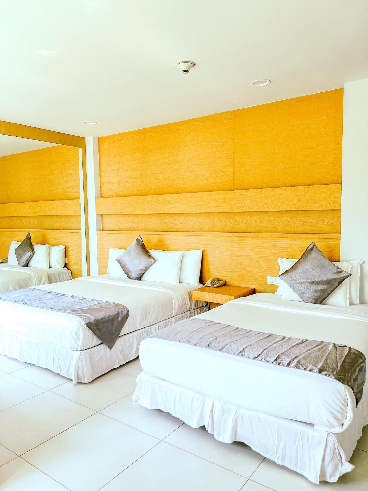 Century Langkasuka Resort Langkawi Pantai Cenang  Bagian luar foto